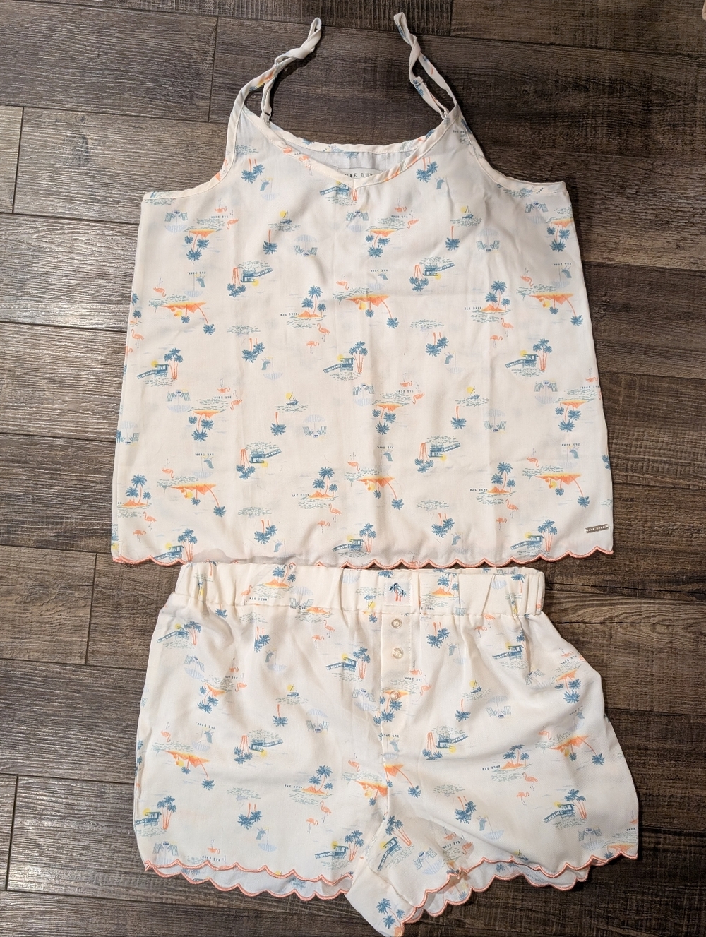 Rae Dunn Flamingo Short Pajama Set Size Large